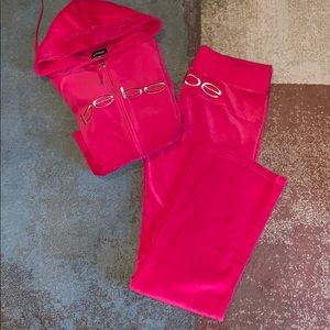 Red BeBe sweatsuit